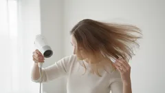 Die Luftströmung beim Föhnen: ein kleines Detail, das den Unterschied macht